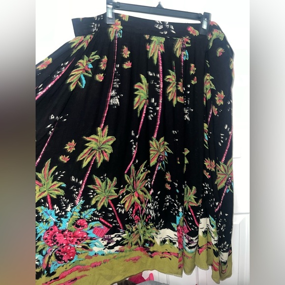 White Stag Dresses & Skirts - Women’s White Stag 22W/24W Skirt